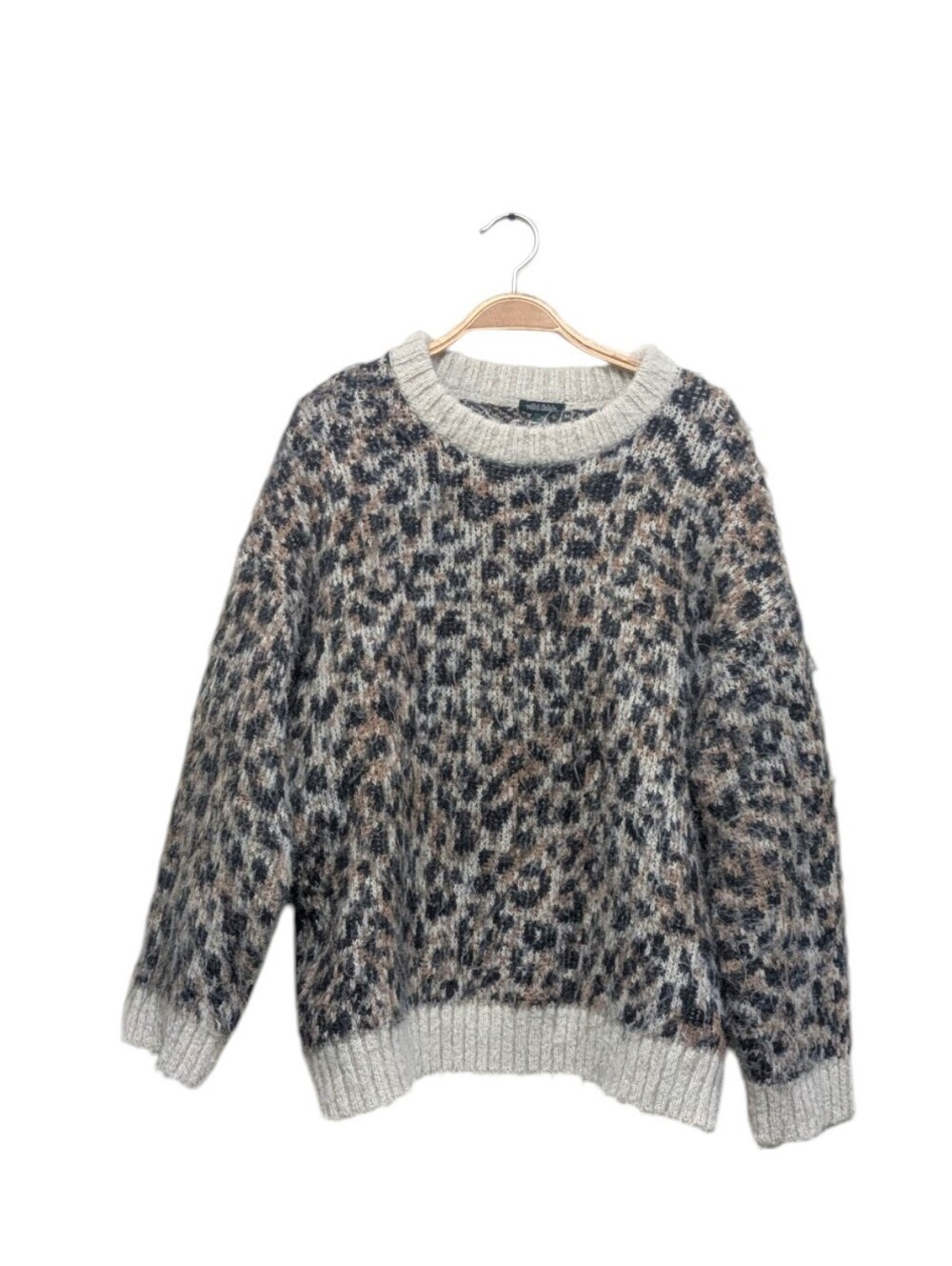 Wild Fable Fuzzy Leopard Animal Print Oversized Slouchy Sweater Medium